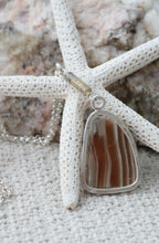 Load image into Gallery viewer, Argentinian Agate Sterling Silver Necklace