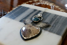 Laden Sie das Bild in den Galerie-Viewer, Halskette aus Sterlingsilber mit Jaspis und blauem Apatit