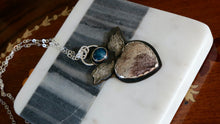 Laden Sie das Bild in den Galerie-Viewer, Halskette aus Sterlingsilber mit Jaspis und blauem Apatit