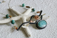 Laden Sie das Bild in den Galerie-Viewer, Larimar Ocean View Sterling Silber und Kupfer Anhänger
