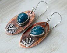 Load image into Gallery viewer, Blue Apatite &quot;my unico love&quot; Earrings
