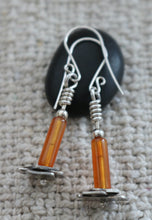 Laden Sie das Bild in den Galerie-Viewer, Carnelian Sterling Silver Earrings
